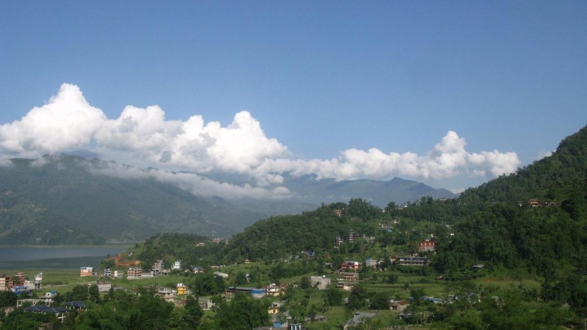 Gautam Garden Guest House Pokhara Exteriör bild